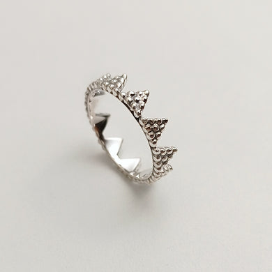 PRINCESS RING