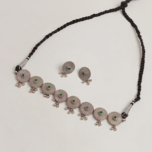 SILVER DISC CHOKER