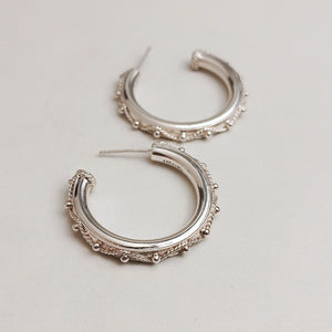 SILVER BALI WITH FINE RAWA