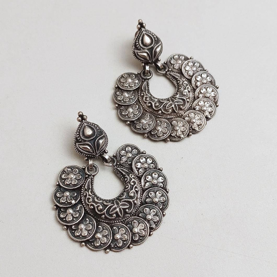 FLORAL EMBOSSED CHAND BALIS