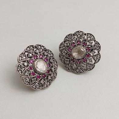 VICTORIAN STUDS