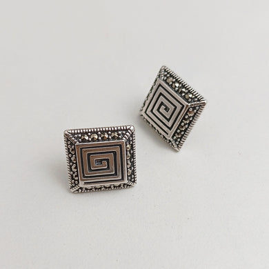 ETERNITY STUD