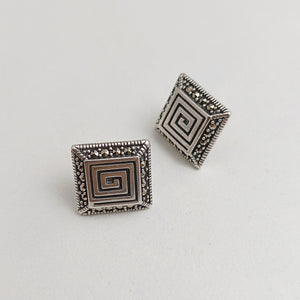 ETERNITY STUD