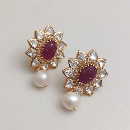 RED KUNDAN STUDS