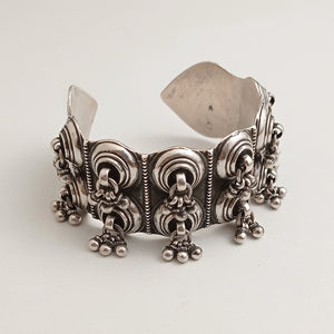 ETHNIC SILVER CUFF