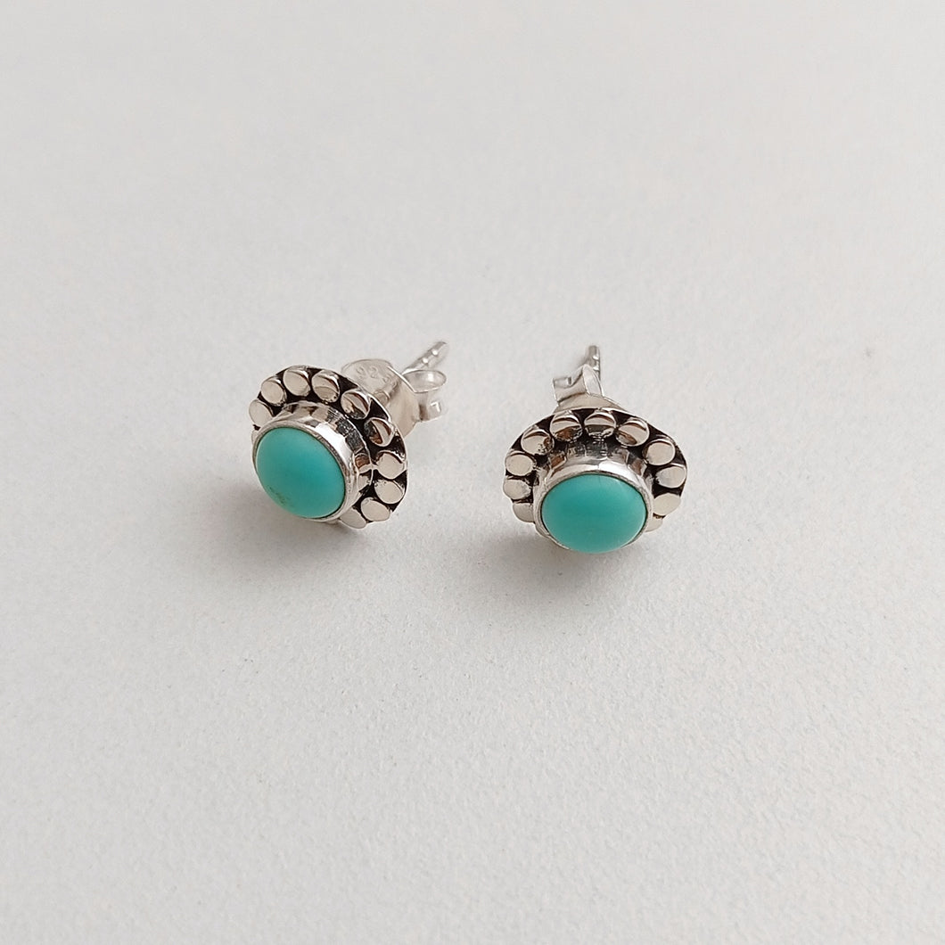 DOTTED SILVER AND TURQUIOSE STUDS