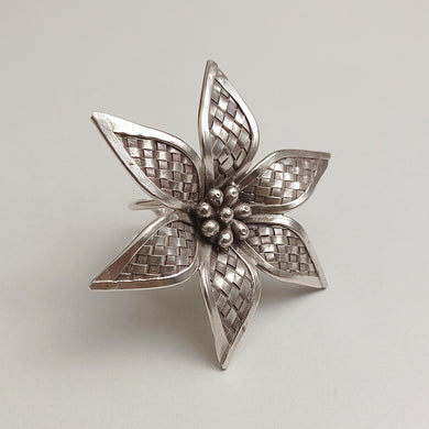 FLOWER RING