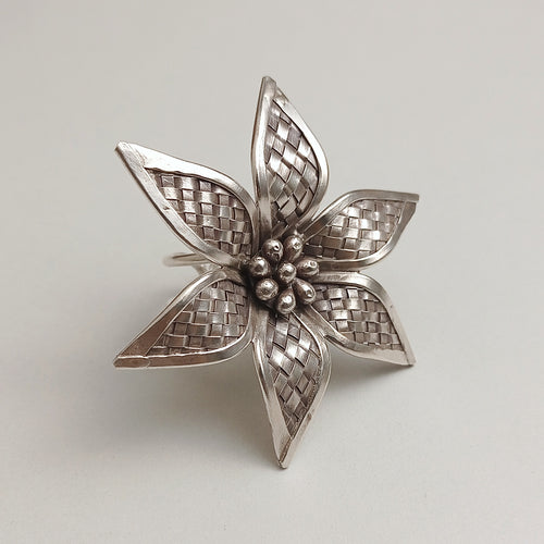 FLOWER RING