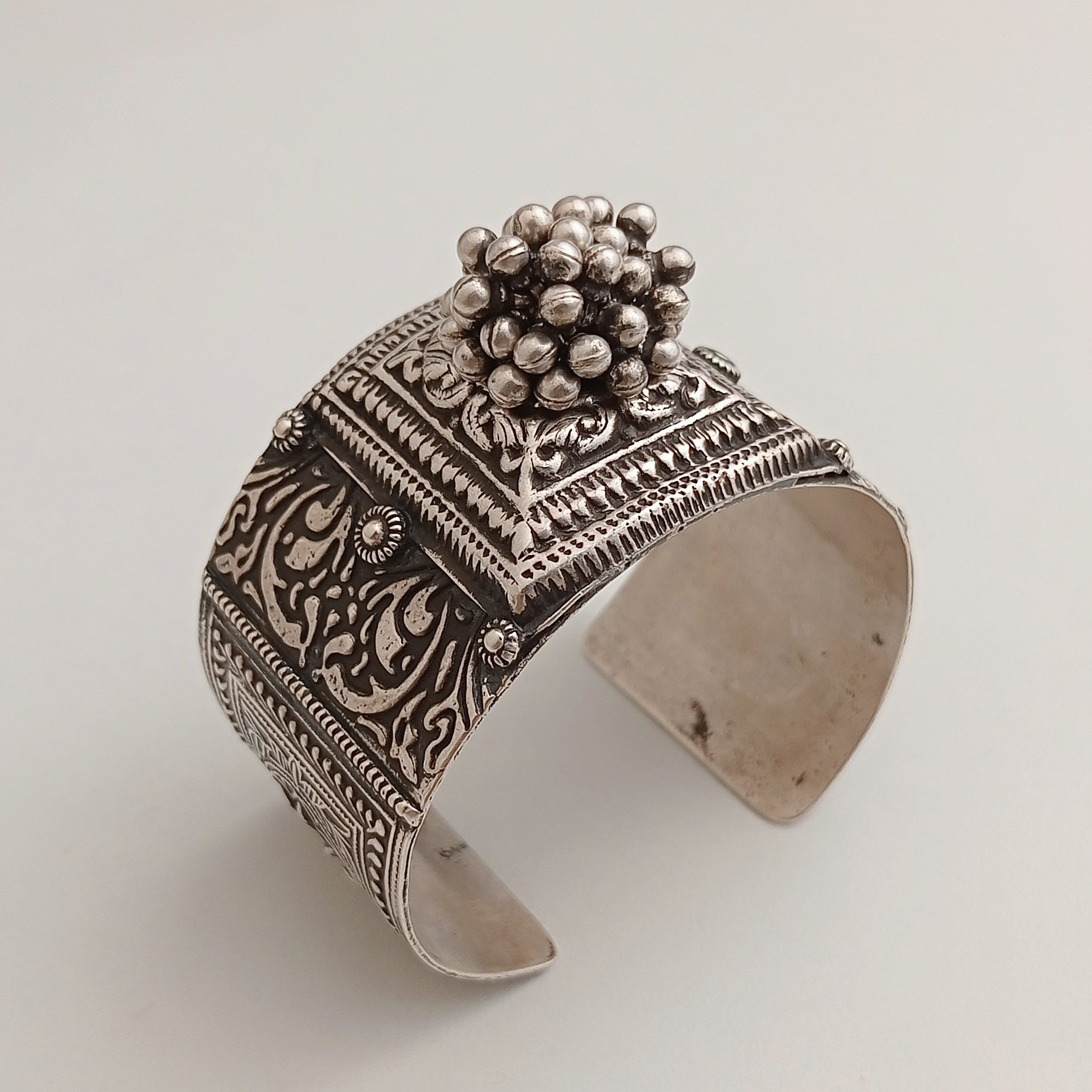 アクセサリー KAHIKO SILVER BANGLE NEEDLE KAHIKO SILVER BANGLE NEEDLE KAHIKO SILVER BANGLE NEEDLE