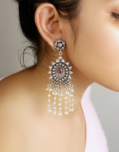 SILVER PEARL DANGLERS
